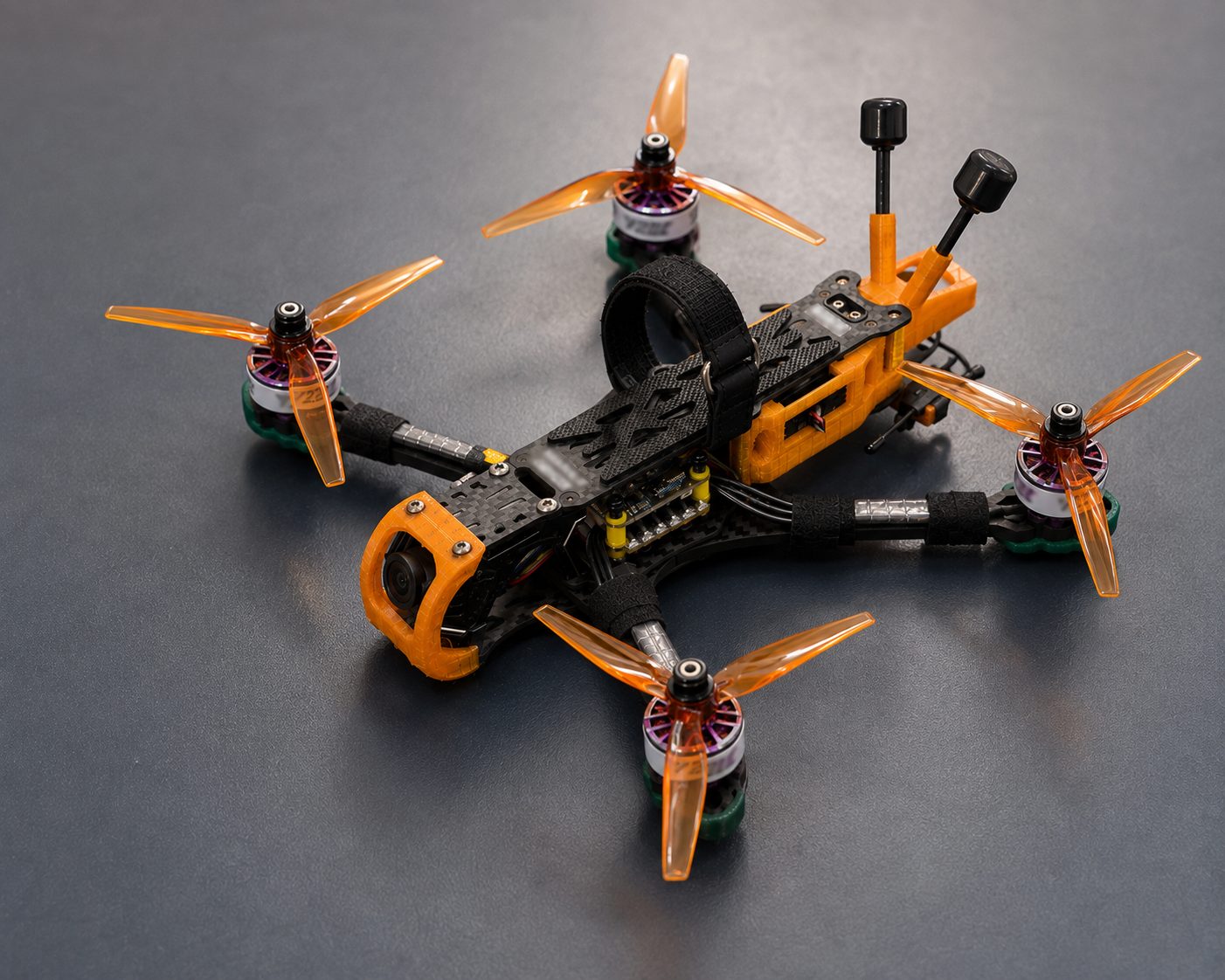 Vahnim’s real orange and black FPV aircraft